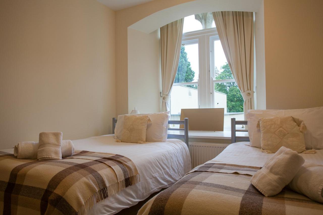 Old School Apartments Highland Club Fort Augustus Bagian luar foto